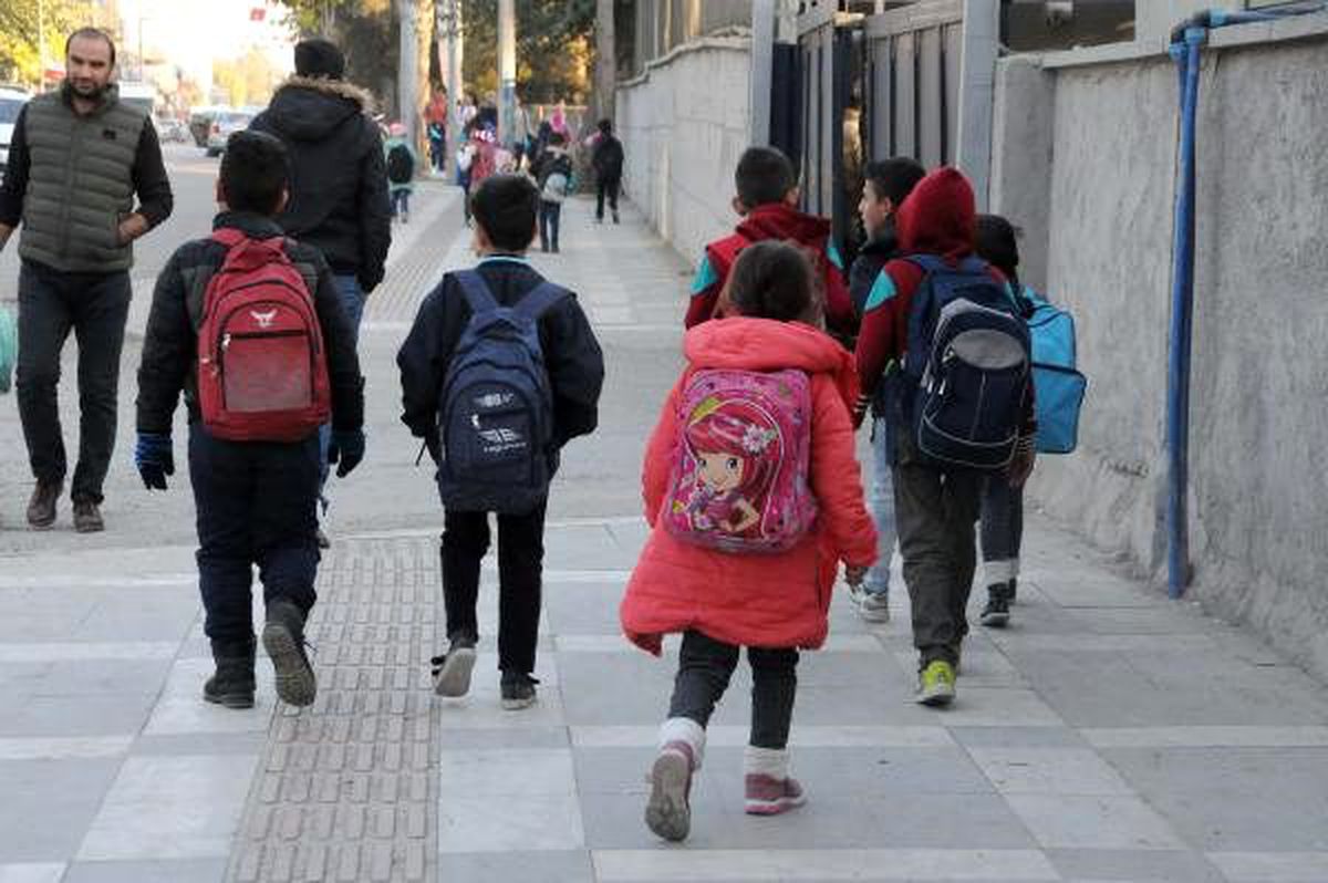 Akçakale\'de telafi eğitimi ara tatilde devam ediyor
