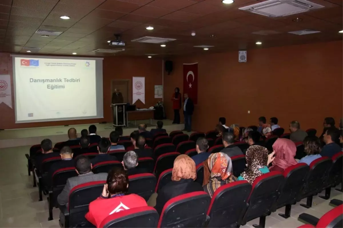 Elazığ\'da \'Danışmanlık Tedbiri Eğitim\' programı