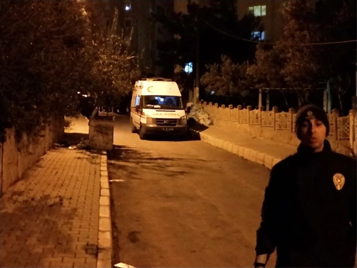 İzmir\'de dehşet: Önce sevgilisini sonra kendini öldürdü