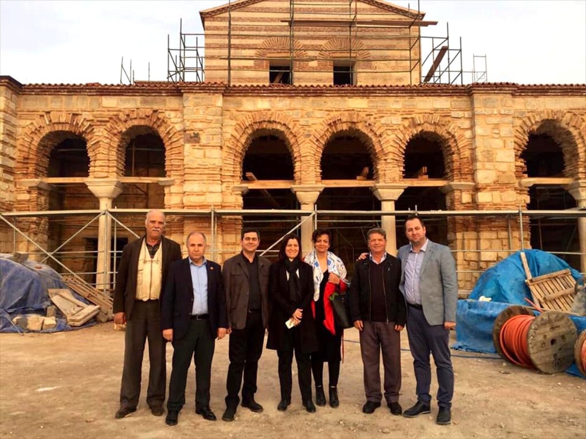 Milletvekili Aksal, restorasyon alanlarını ziyaret etti