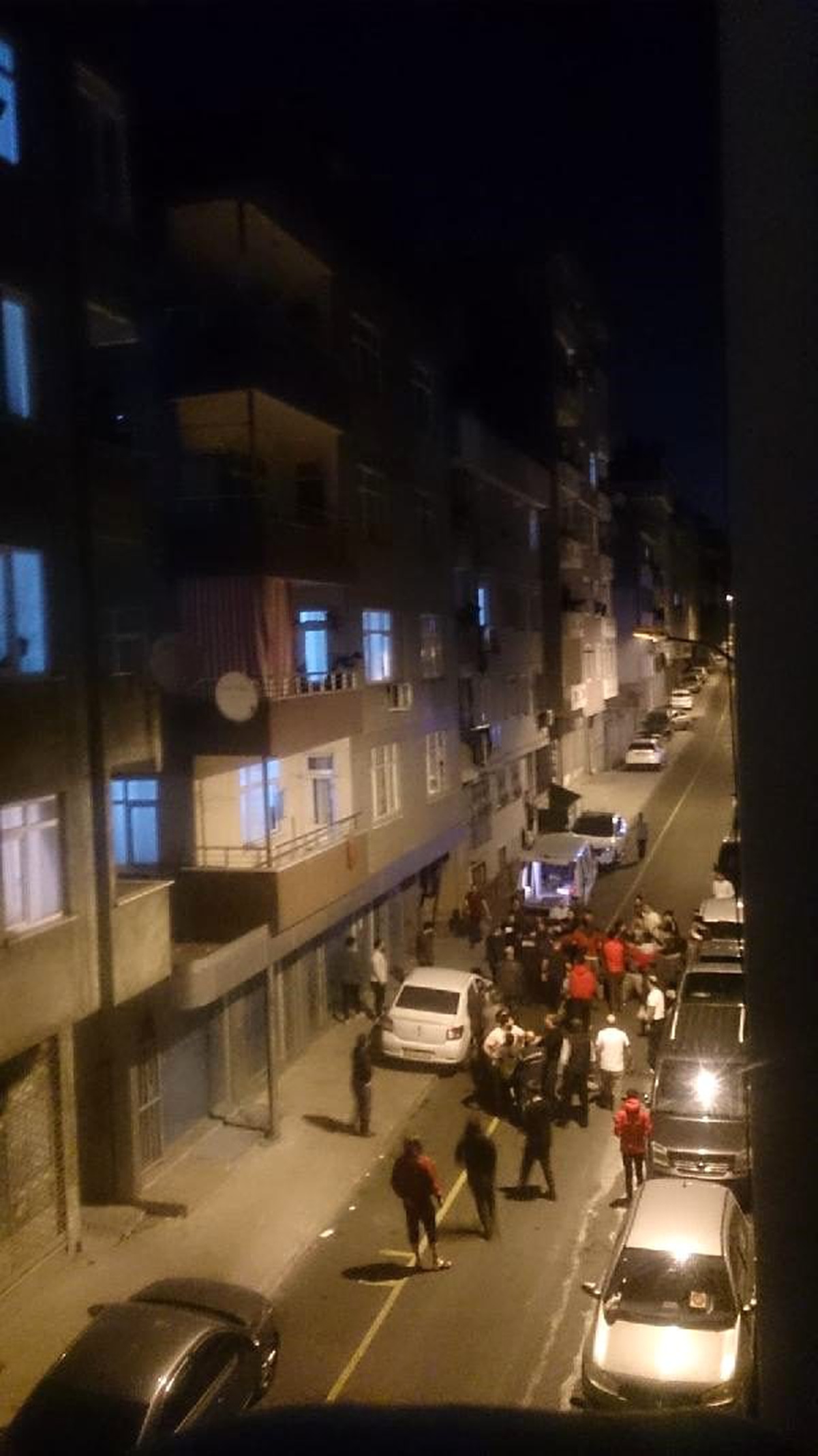 Pendik\'te erkek çocuğa taciz iddiası mahalleyi karıştırdı