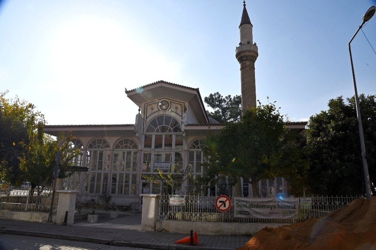 Tarihi Kurşunlu Cami restore ediliyor
