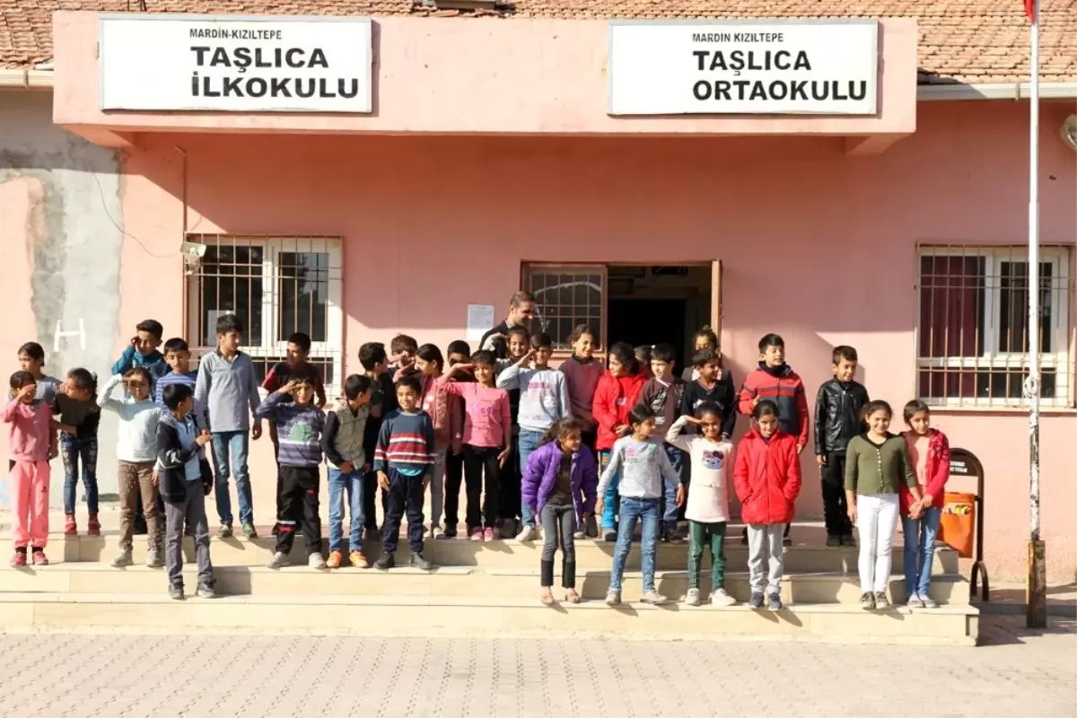 Terör saldırısına uğrayan Taşlıca köyünde telafi eğitimi başladı