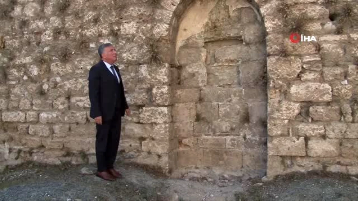 500 yıllık tarih ayağa kalkıyor... 2. Murat Cami\'nin restore edilmesi için anlaşma sağlandı