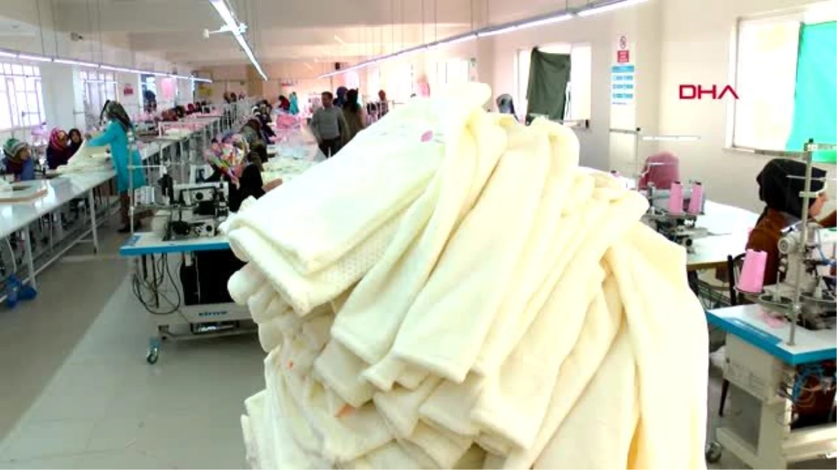 Bingöl solhan\'da 460 kadının istihdam edildiği 2 tekstil fabrikası açıldı