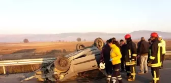 Denizli'de takla atan otomobil sürücüsü yaralandı