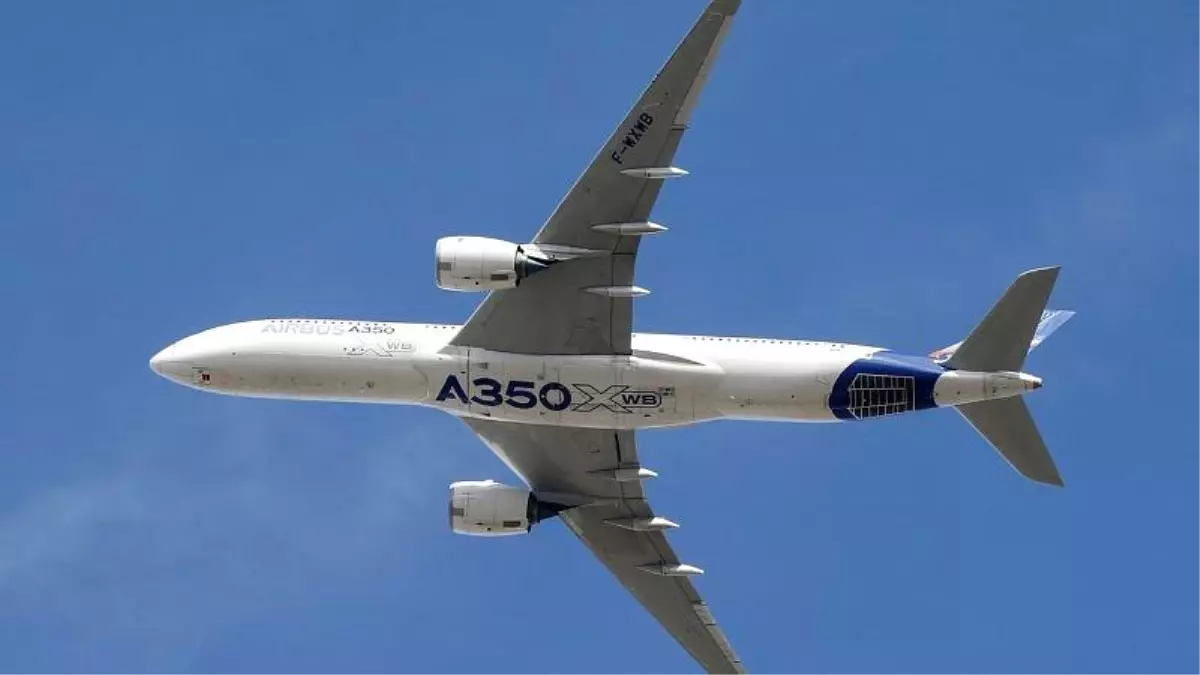 Emirates Havayolları ile Airbus arasında 16 milyar dolarlık A350 anlaşması