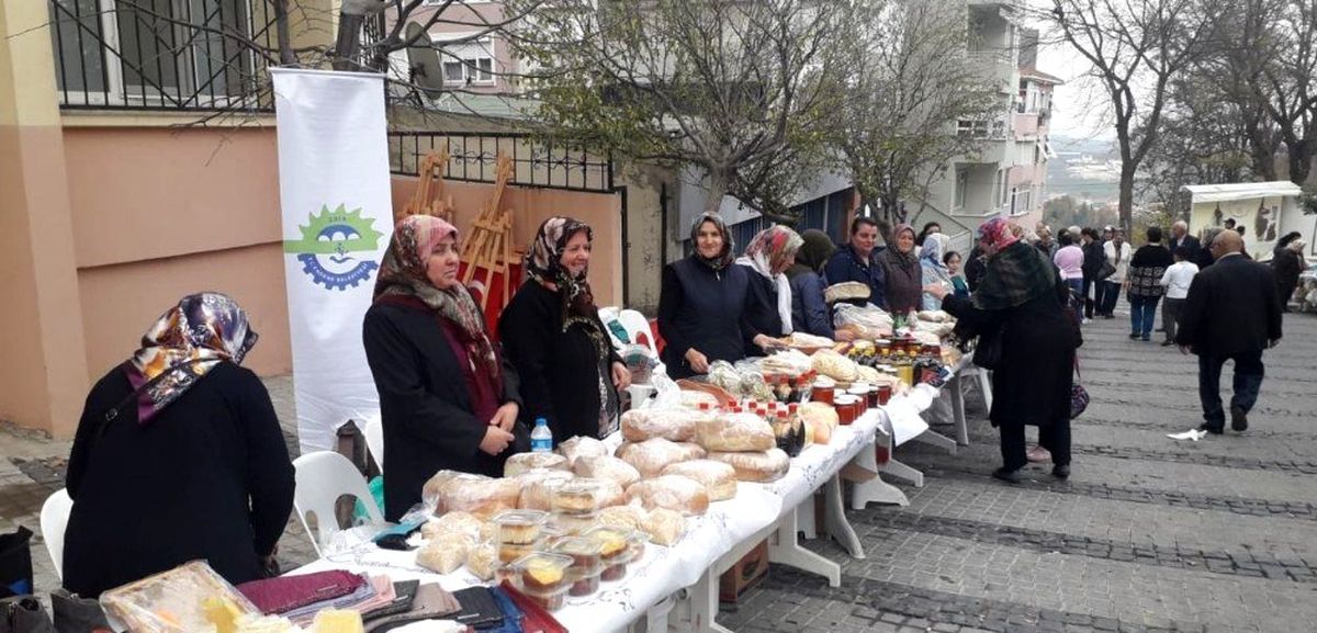 Ergeneli kadınlar el emeği ürünlerini Malkara\'da satışa sundu