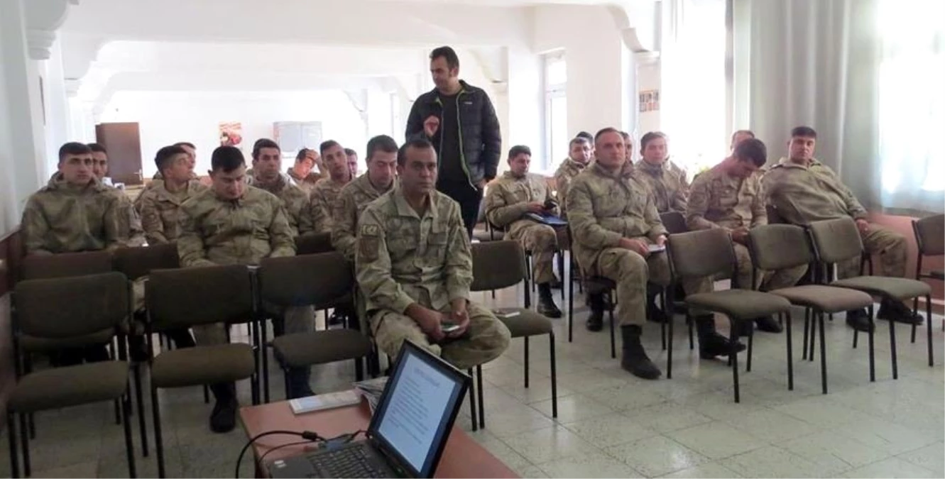 Erzincan\'da jandarma personeline avcılık mevzuatı eğitimi verildi