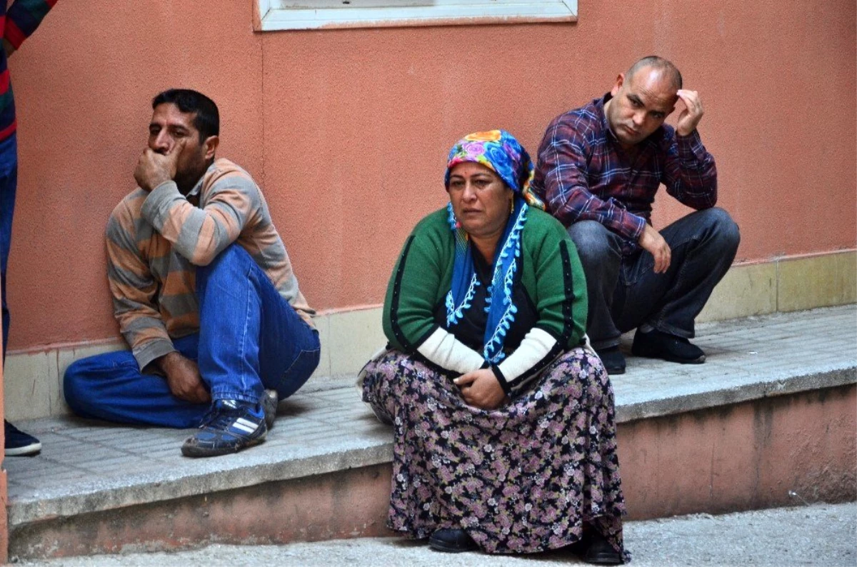 Feci kazada ölen küçük Erol adli tıp morguna kaldırıldı