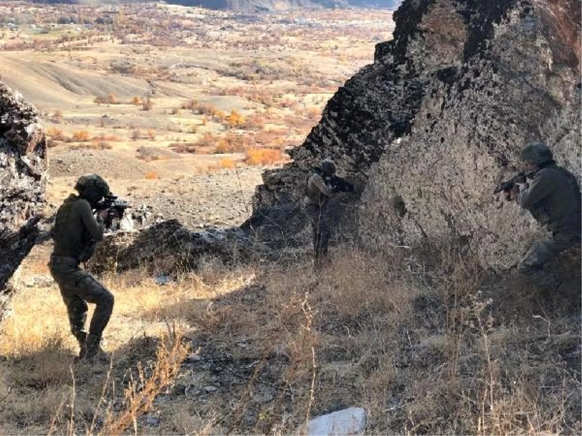 Hakkari\'de PKK mühimmatı ele geçirildi