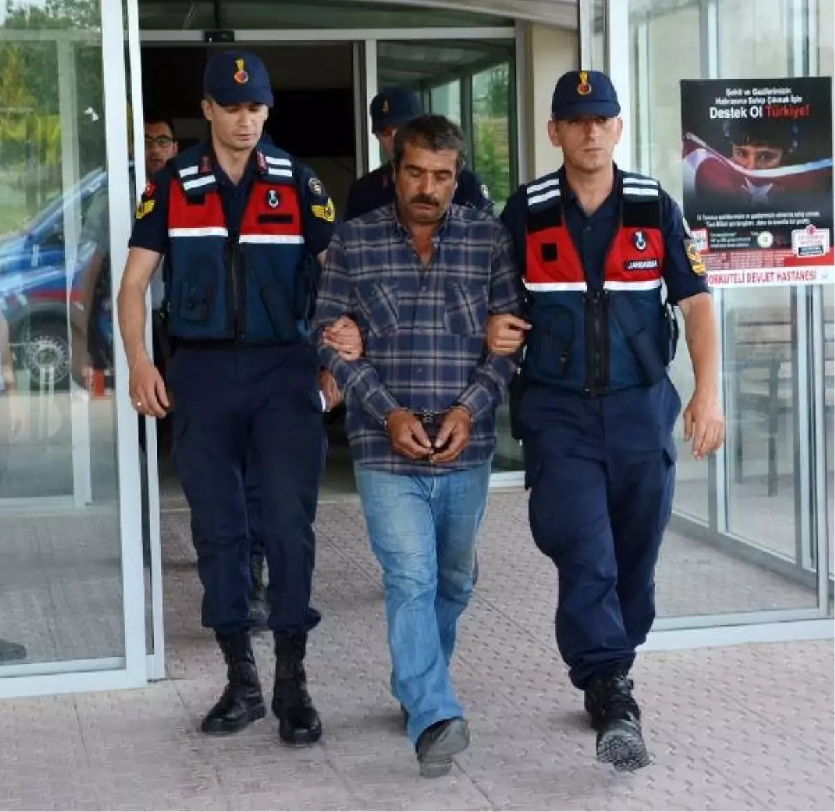 Kuzenini öldürmekle suçlanan sanık: Babaanneme iftira attı