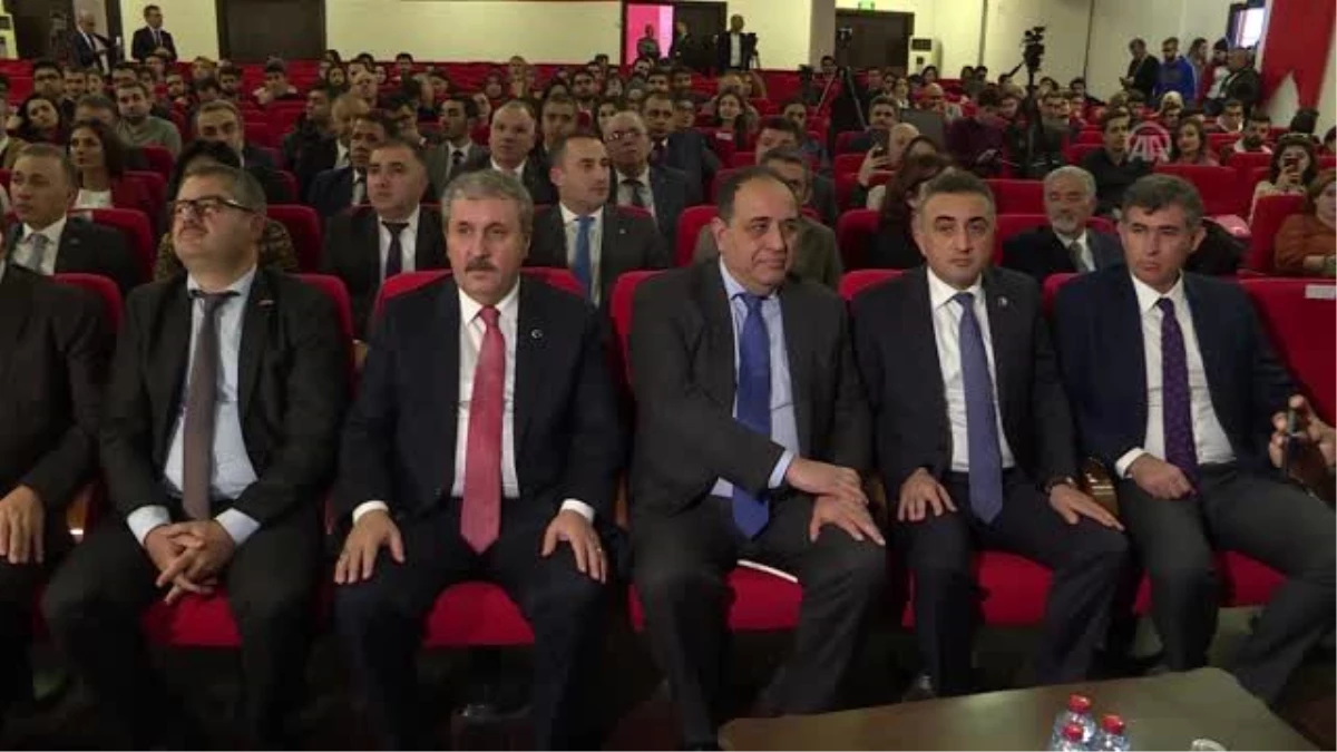 "Ortak Değerimiz Ahmet Ağaoğlu" Konferansı\'nda AA\'ya plaket