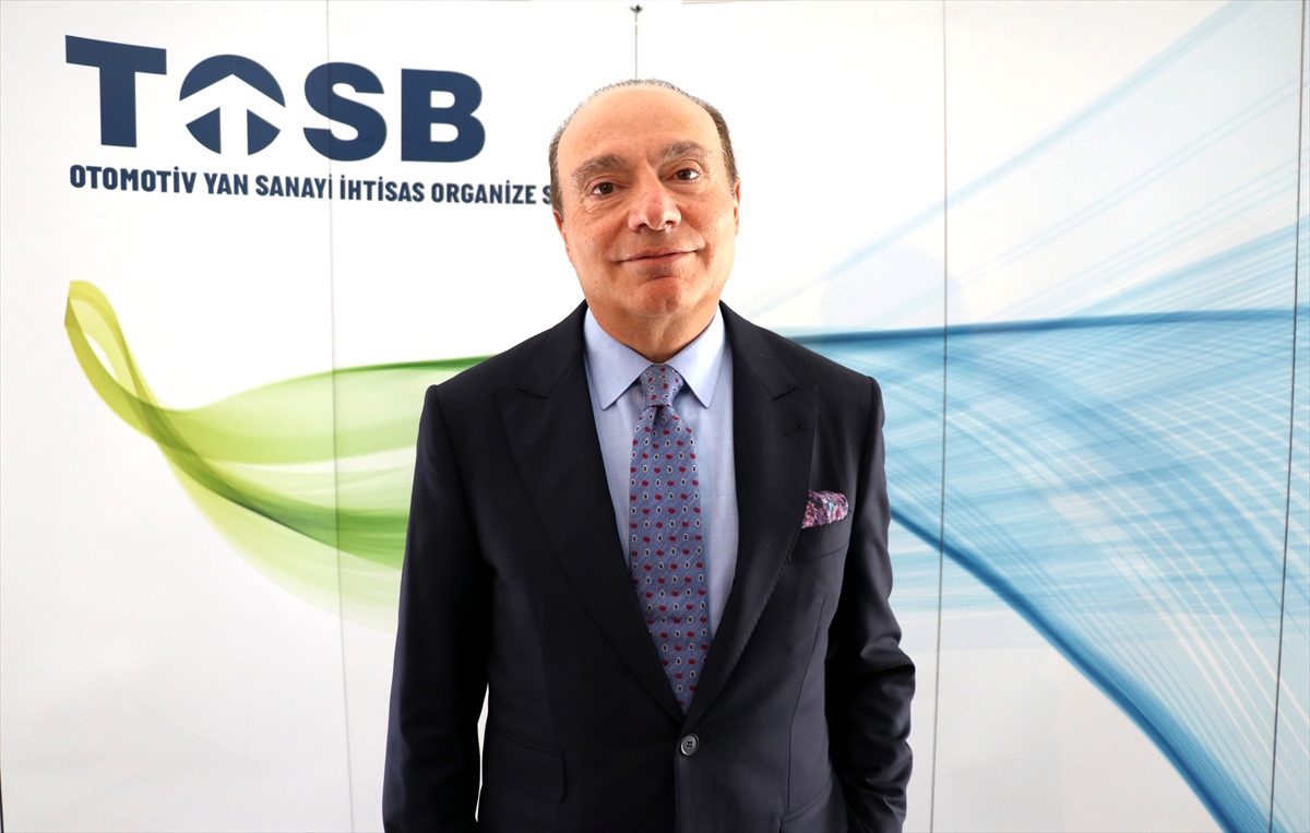 Otomotiv sektörünün kalbi TOSB\'da atıyor
