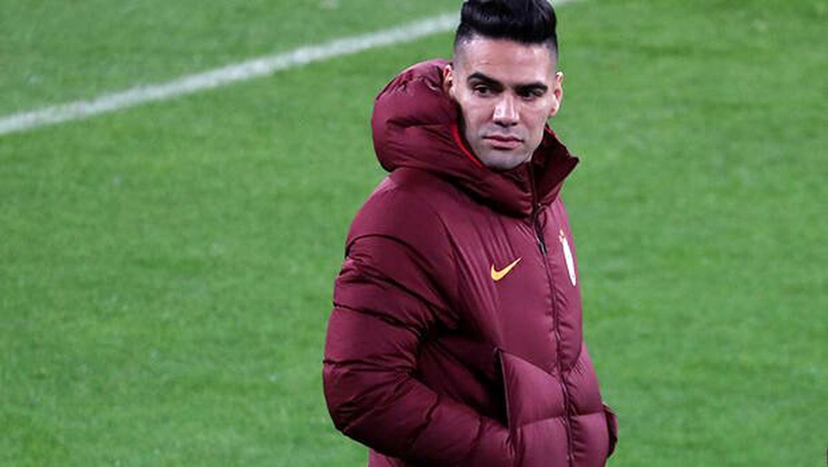 Transfer sürprizi! David Beckham, Galatasaray\'dan Radamel Falcao\'yu istiyor...