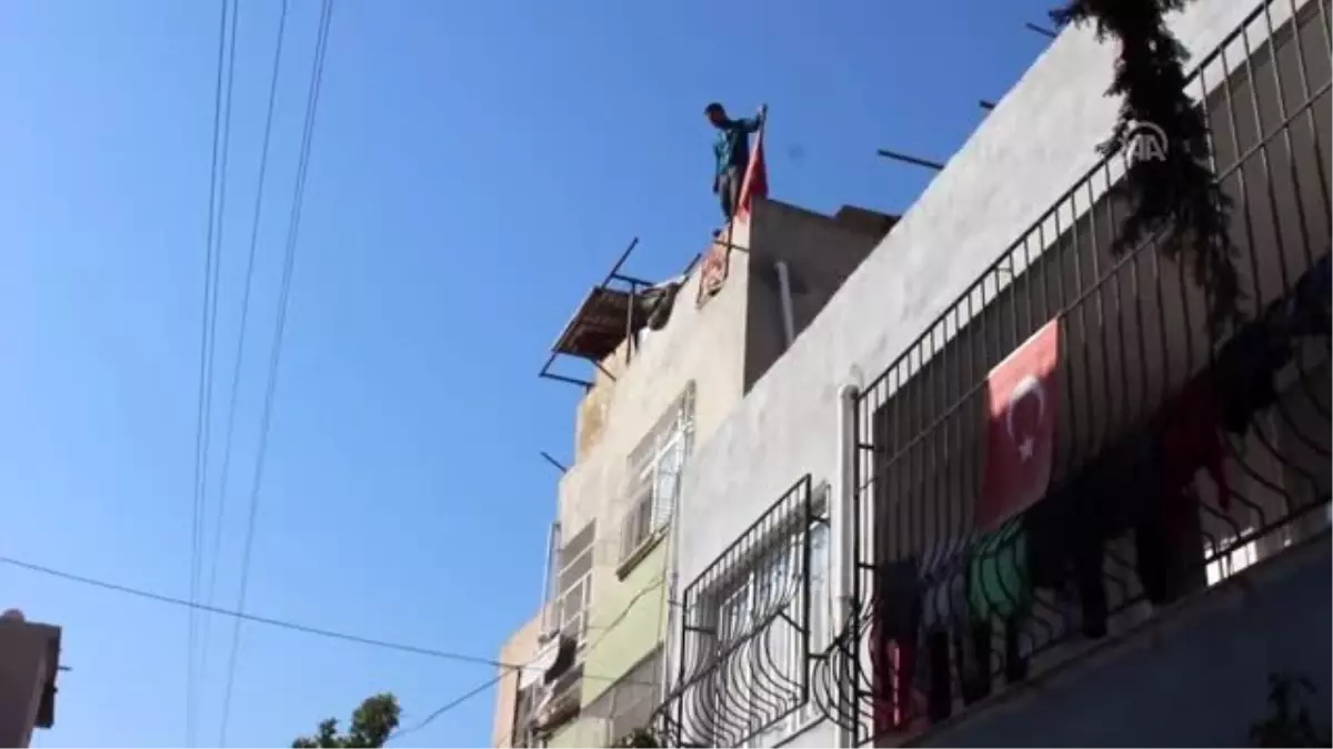 Ailesiyle kavga edip polise direnen kişi gözaltına alındı