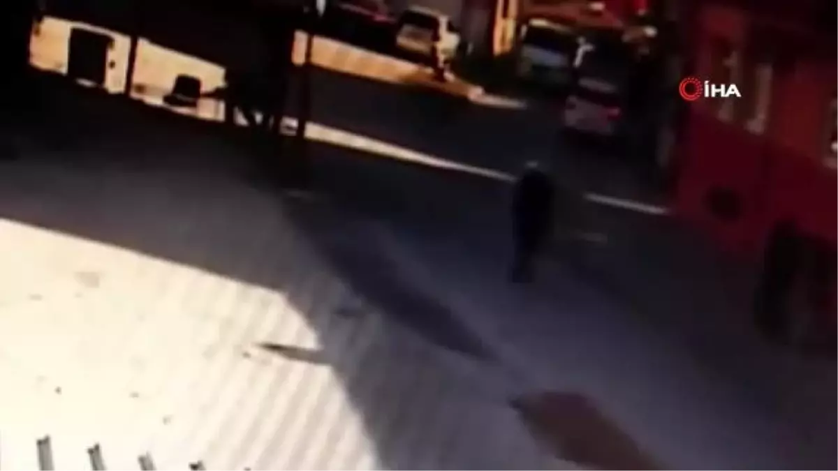 Çorum\'da açık kalan kamyonet kapağı yaşlı adamın kafasına çarptı