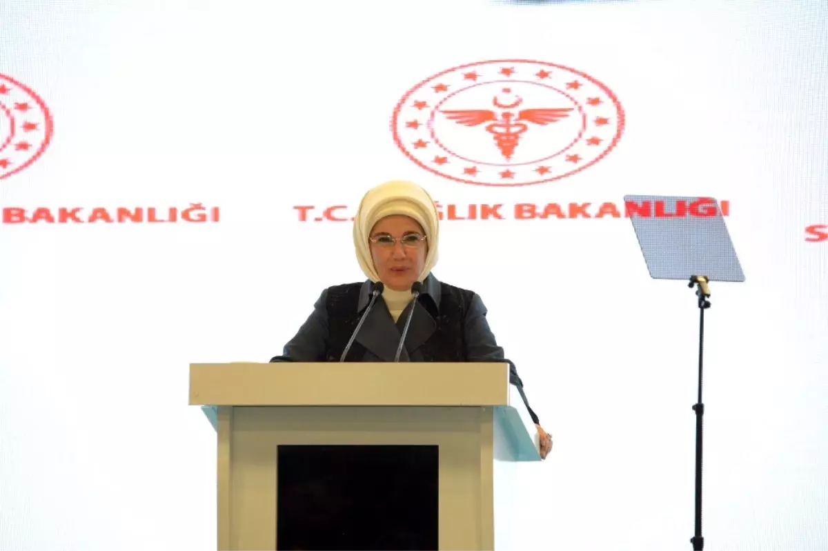 Emine Erdoğan: "Otizm söz konusu olduğunda, bütünleyici ve kaynaştırıcı eğitimin önemi tartışılmaz"