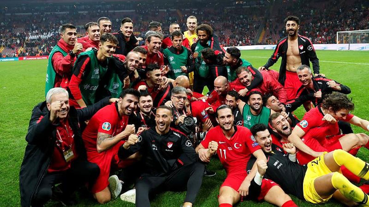 Euro 2020\'de hangi takımlar finallere kaldı, Türkiye\'nin Avrupa karnesi nasıl?