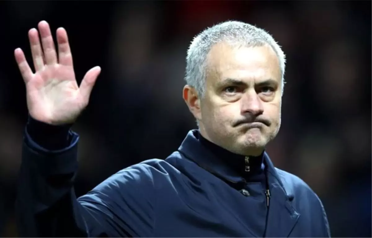 Jose Mourinho Tottenham Hotspur\'un başına geçti