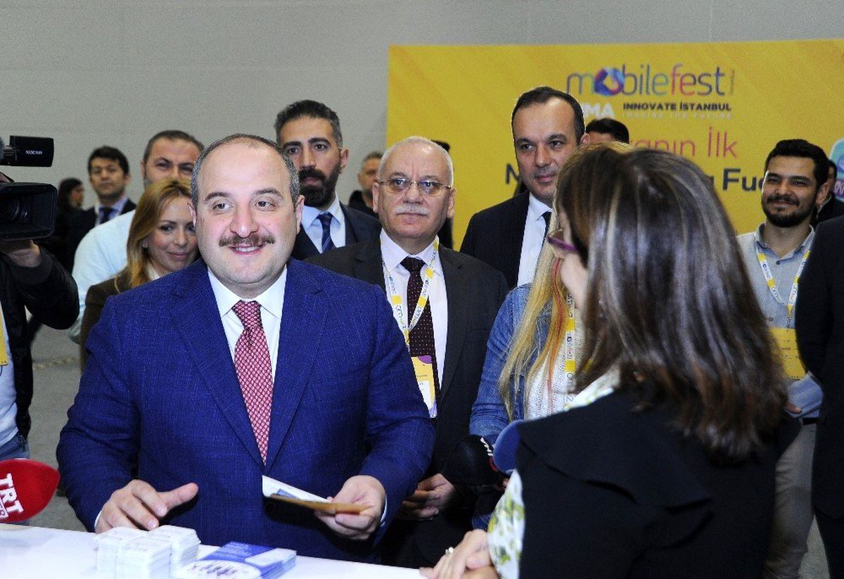 Bakan Varank: "Mobil uygulamaları indirme ve kullanmada dünyanın 8\'inci ülkesiyiz"