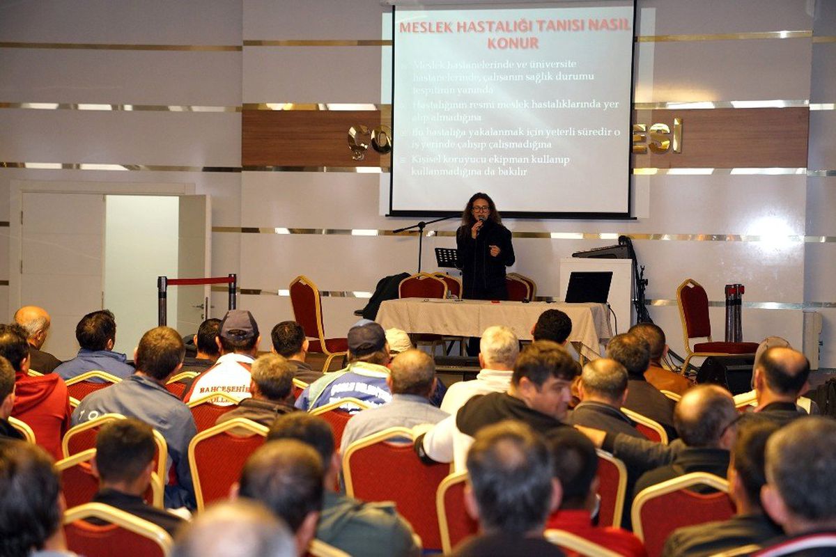Çorlu\'da temizlik personeline iş güvenliği eğitimi