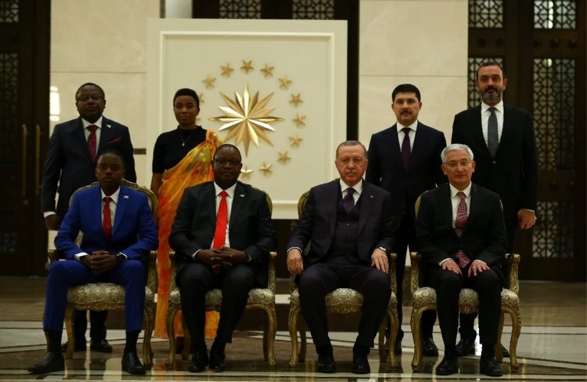 Cumhurbaşkanı Erdoğan Burundi Büyükelçisi Bikebako\'yu kabul etti