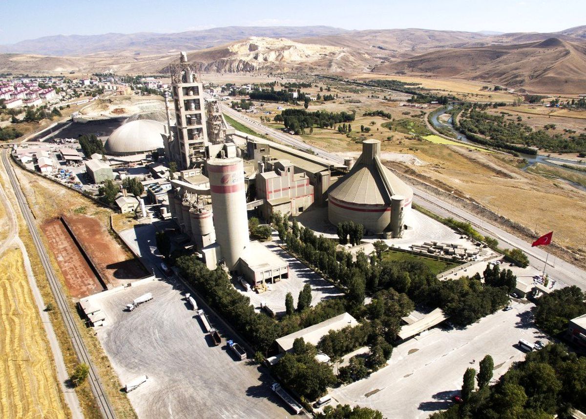 ERÇİMSAN Holding\'ten Anadolu\'nun en büyük 500 şirketi listesine iki marka