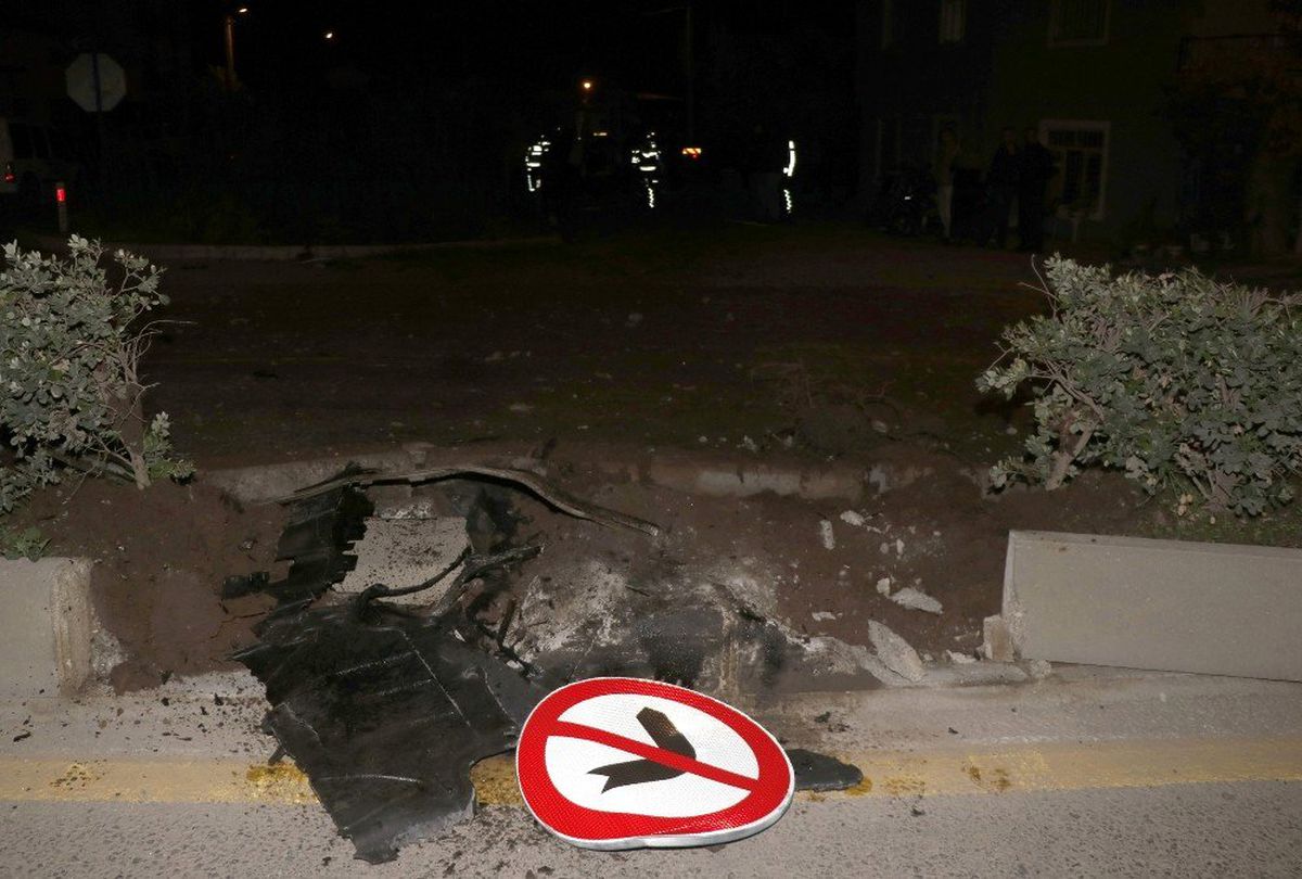 Fethiye\'de otomobil dereye uçtu: 1 ölü