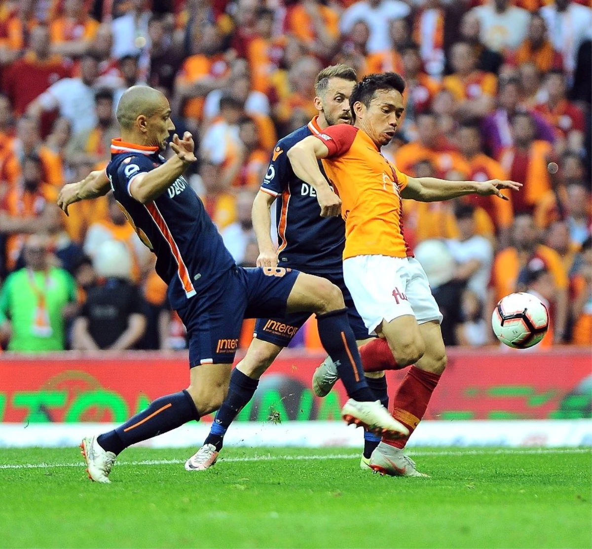 Galatasaray ile Başakşehir, 23. randevuda