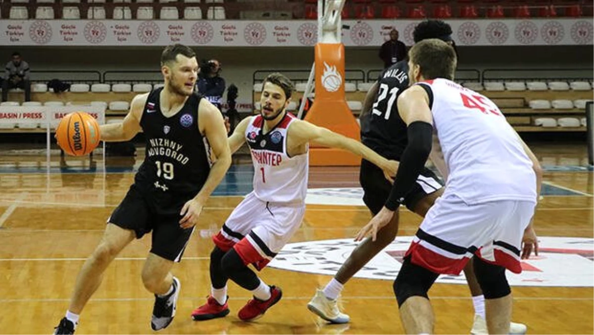 Gaziantep Basketbol, son saniye üçlüğü ile Nizhny\'i geçti!