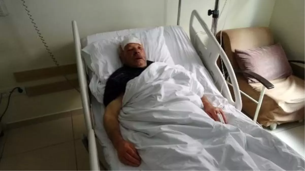 Kamyonet kapağının çarpmasıyla yaralandı, en çok dişlerinin kırılmasına üzüldü