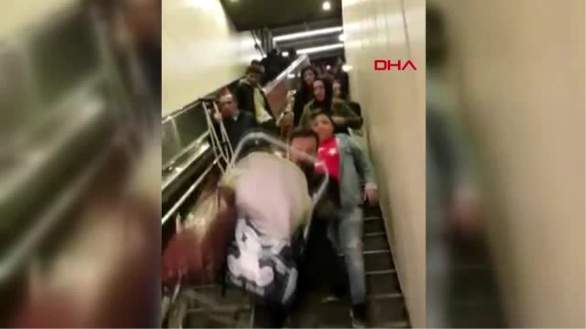 Küçükçekmece\'de metrobüs durağında engellilere bozuk asansör engeli