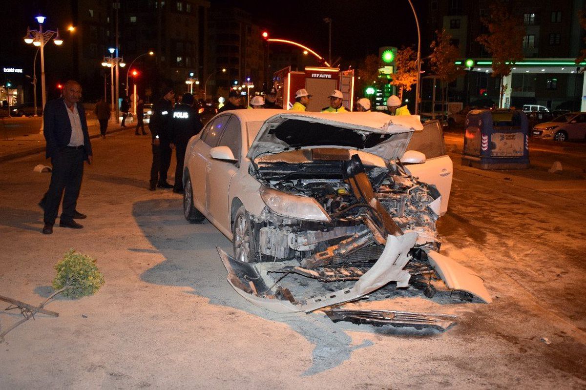 Malatya\'da trafik kazası: 4 yaralı