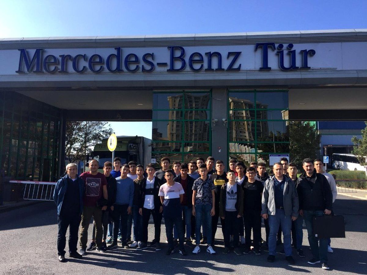 Meslek alanlarını yerinde incelediler