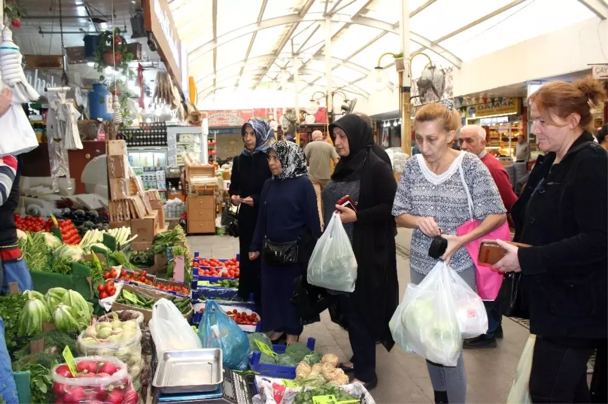 Tüketici güven endeksi Kasımda arttı