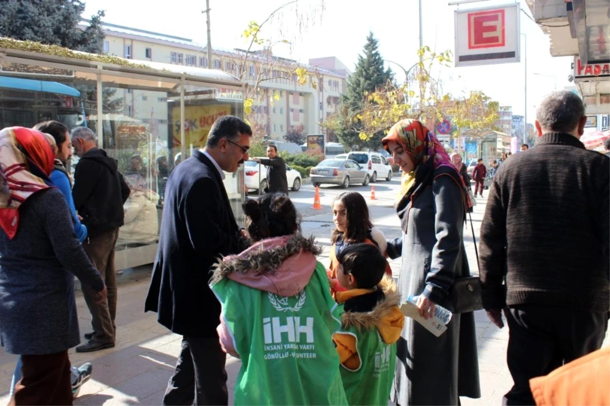 Van İHH\'dan "Dünya Çocuk Hakları Günü" etkinliği