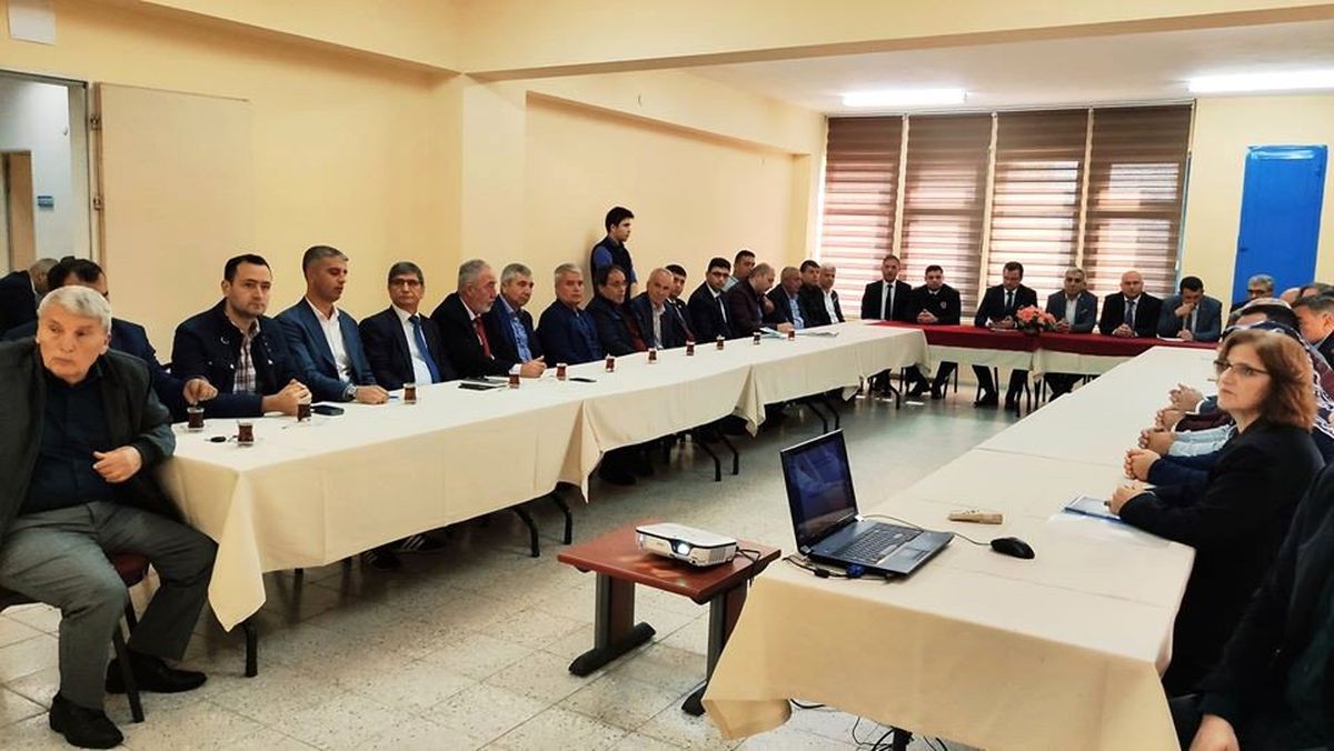 Dalaman\'da tarımsal desteklemeler muhtarlara anlatıldı