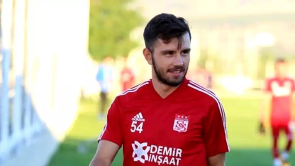 Emre Kılınç\'tan flaş transfer açıklaması! Devre arasında...