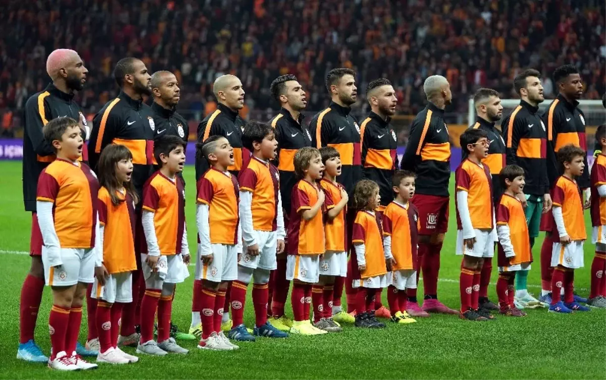 Galatasaray\'da 3 değişiklik