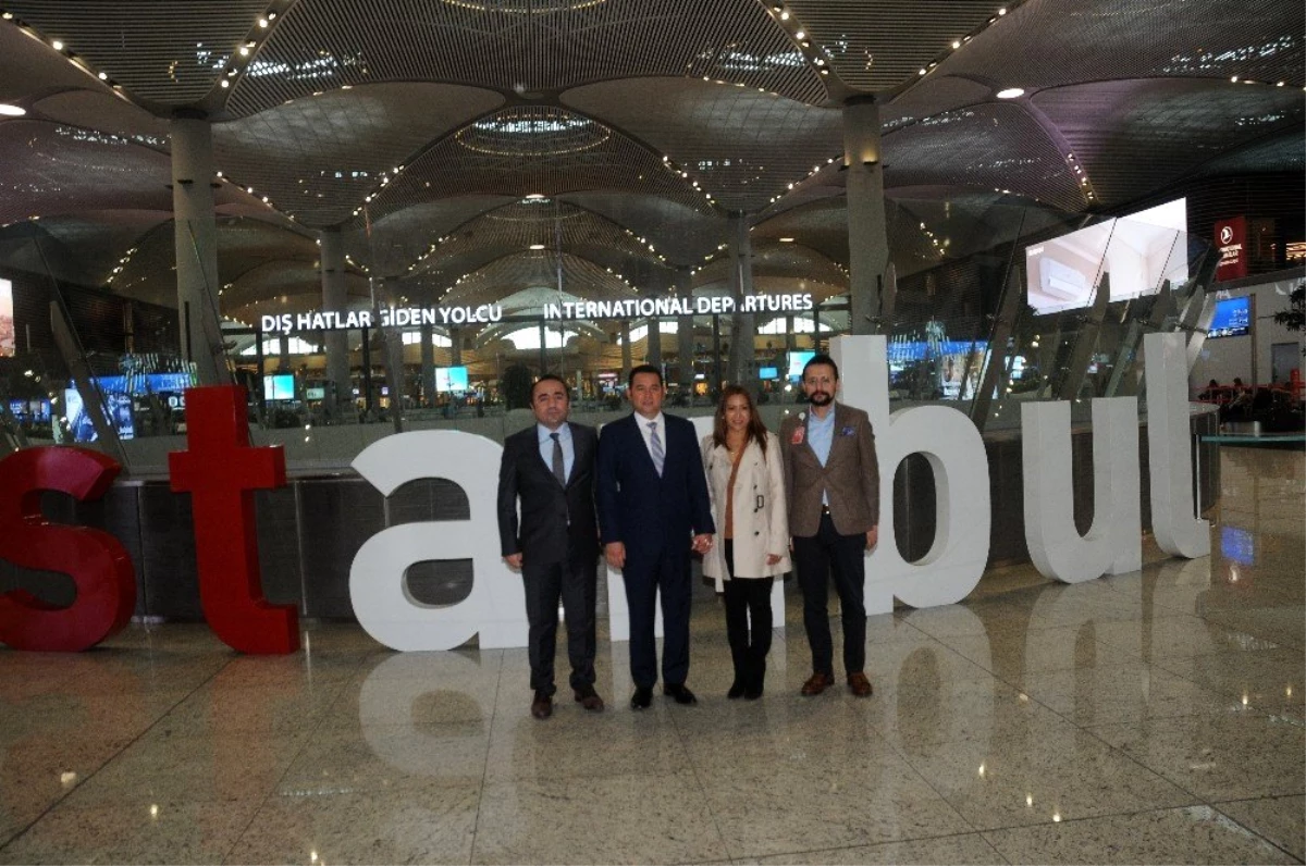Guatemala Devlet Başkanı Jimmy Morales, İstanbul Havalimanı\'nı gezdi