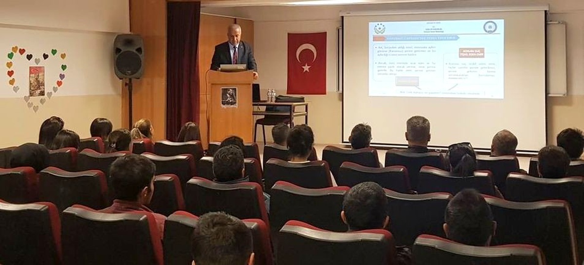 Güvenlik personeline uyuşturucu ve terörle mücadele eğitimi verildi