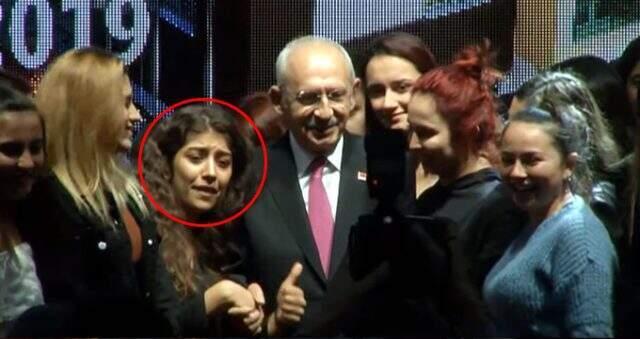 Kılıçdaroğlu, 'Erdoğan'ı indireceğiz' deyince arkasındaki genç kızın yüzü şekil değiştirdi