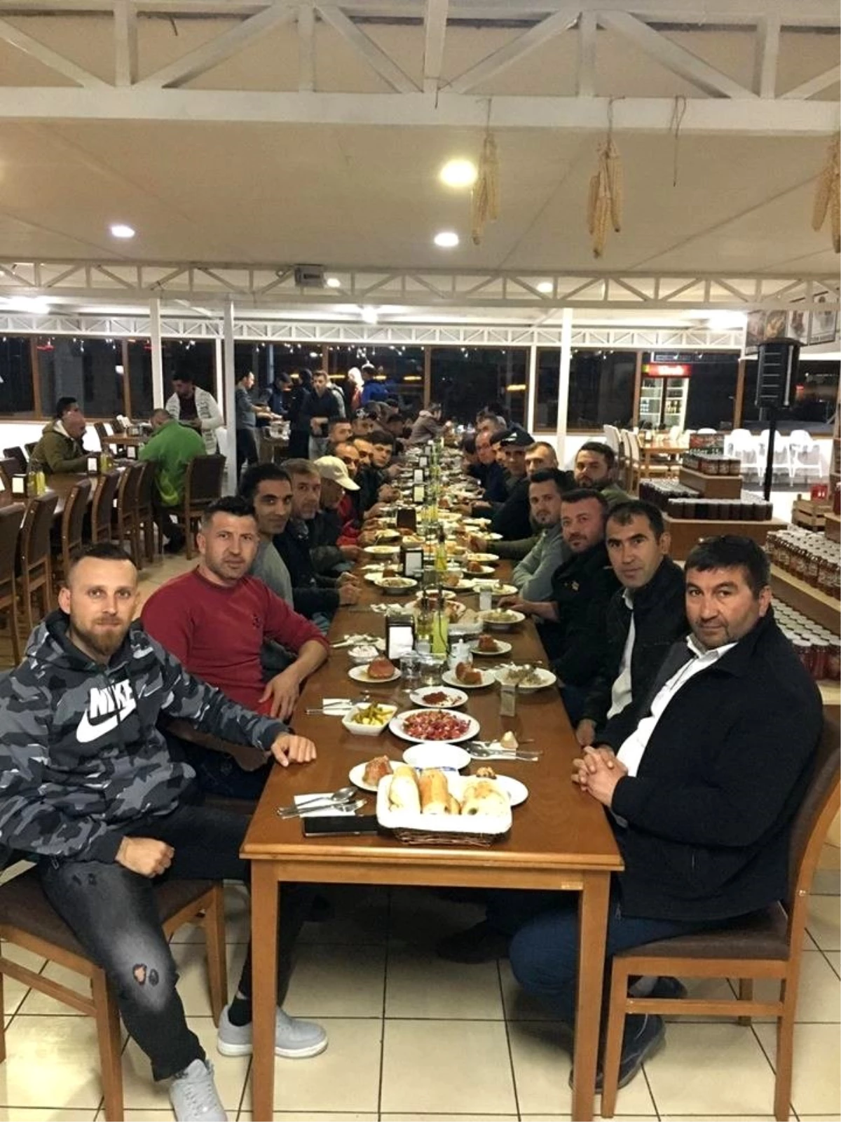 Osmaneli Avcılık ve Atıcılık Kulübü\'nün geleneksel dayanışma ve kaynaşma av yemeği