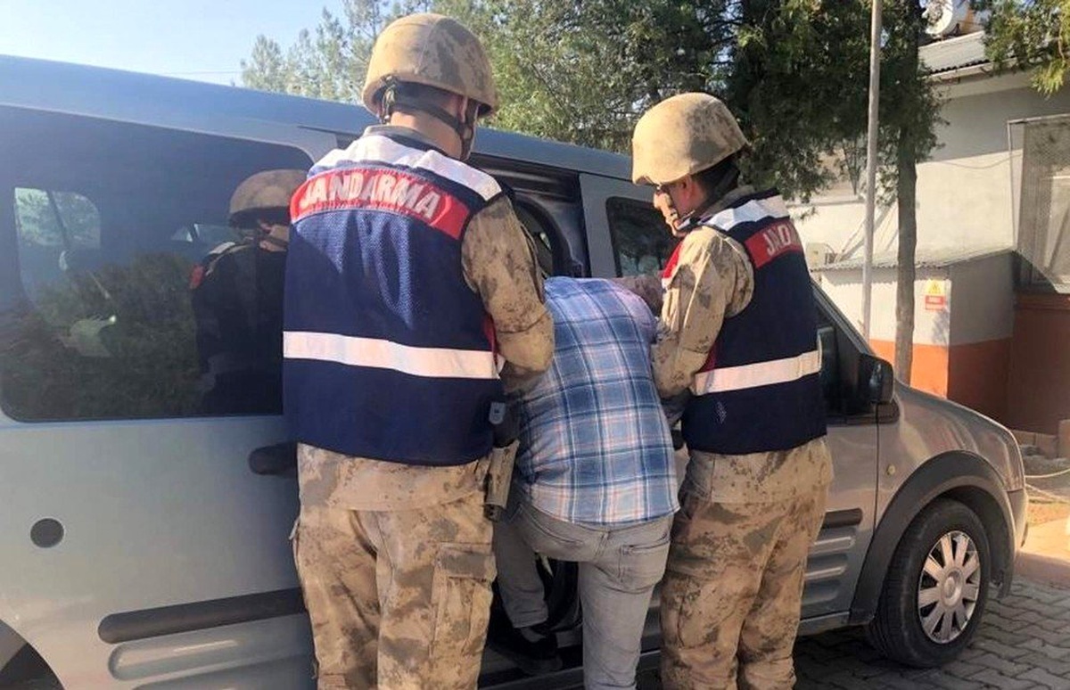 Siirt\'te uyuşturucu ticareti yapan 3 kişi yakalandı