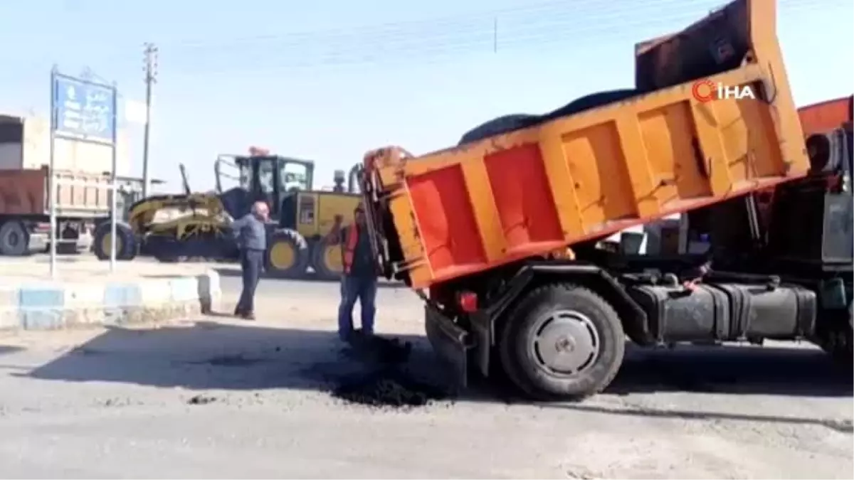 Tel Abyad\'da yol çalışmaları devam ediyor