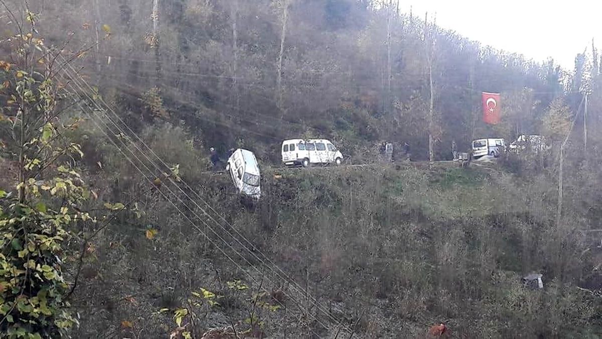 Uçurumun kenarında asılı kaldı