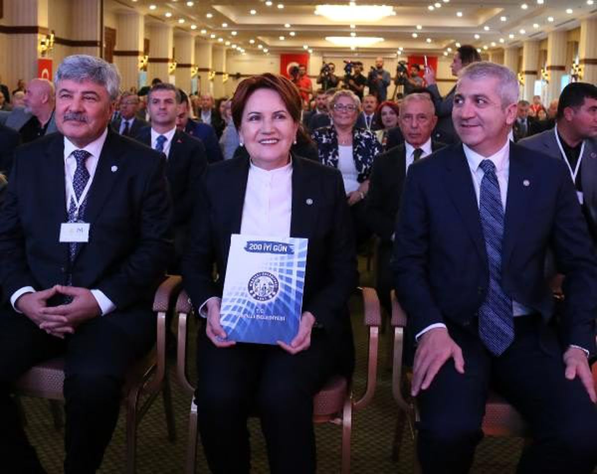 Akşener: Bu ülkeyi bayram sofrasına oturtmak hayalimiz var