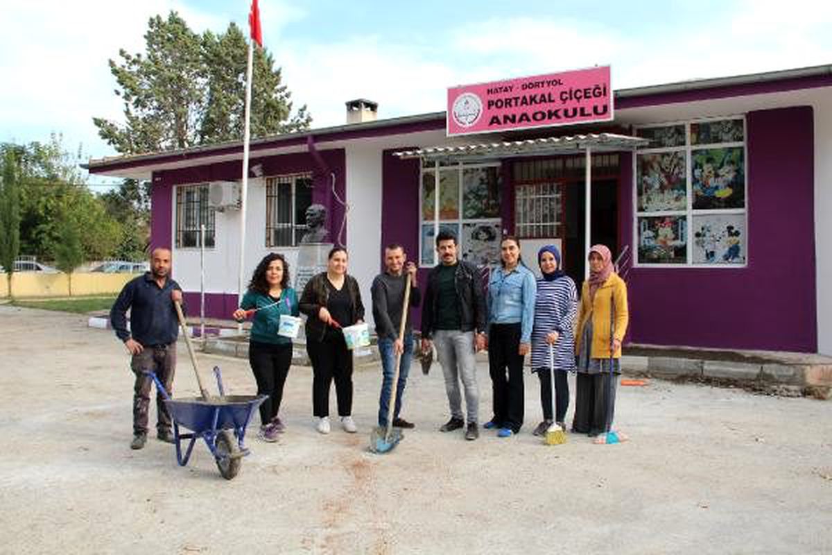 Ara tatilde görev yaptıkları okulun çehresini değiştirdiler