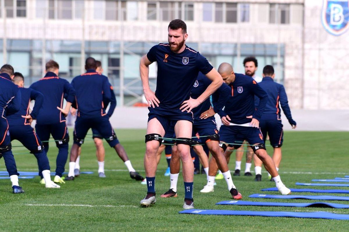 Başakşehir\'de Roma maçı hazırlıkları başladı